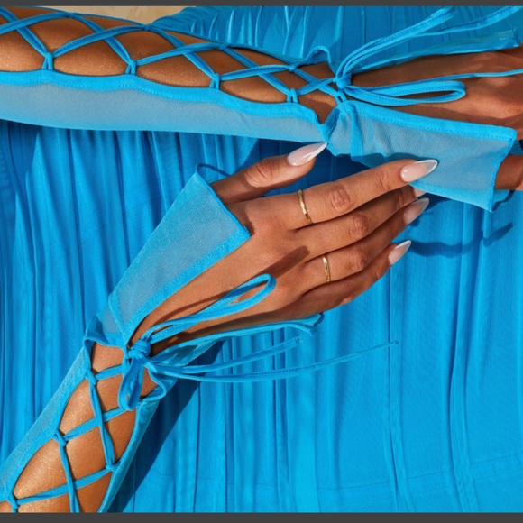 Bendita Oh Polly Dress in Size 2. - Picture 2 of 5